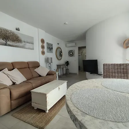 Puerto Del Carmen, Terrace, 100 M Away Apartment Tias