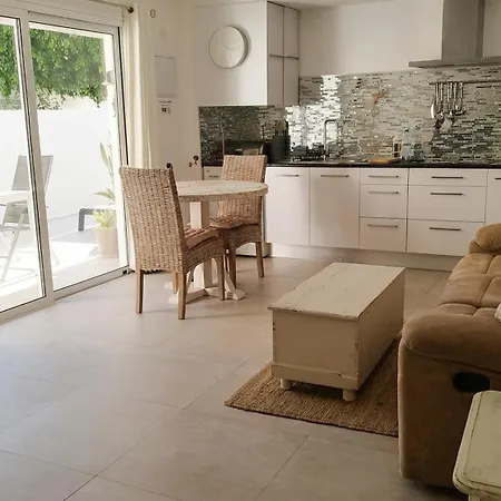 Puerto Del Carmen, Terrace, 100 M Away Apartment Tias