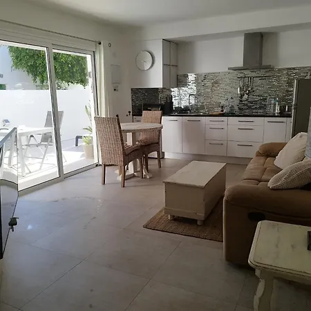 Puerto Del Carmen, Terrace, 100 M Away Apartamento *