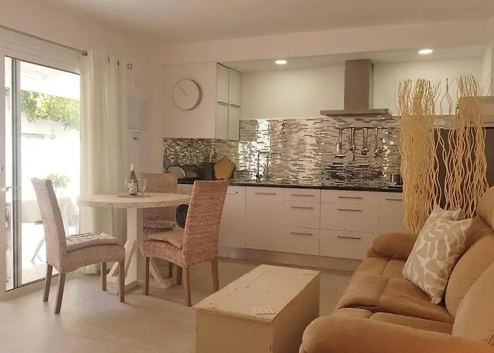 Puerto Del Carmen, Terrace, 100 M Away * Tias