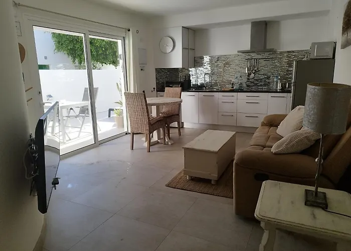 Puerto Del Carmen, Terrace, 100 M Away Apartment *